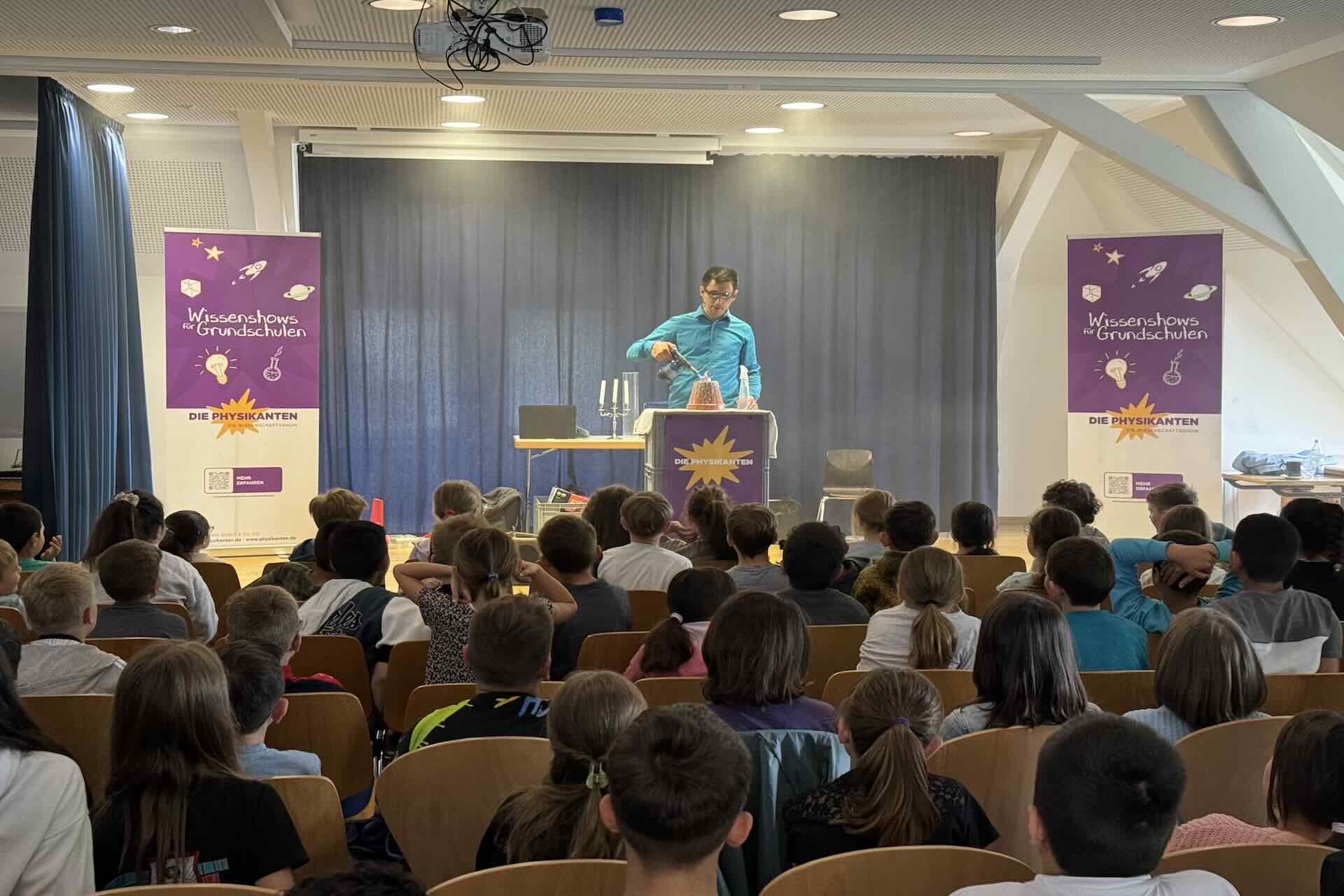 Aufführung Physikanten GSUL
