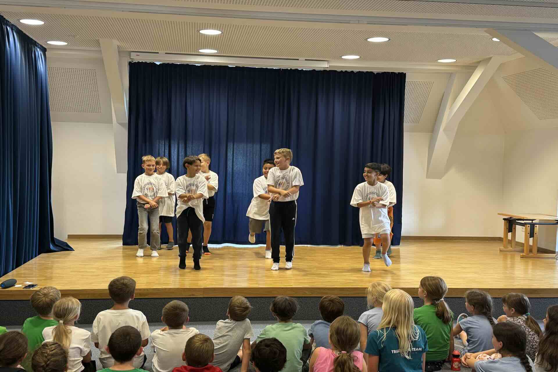 Tanz AG beim AG Treff GSUL