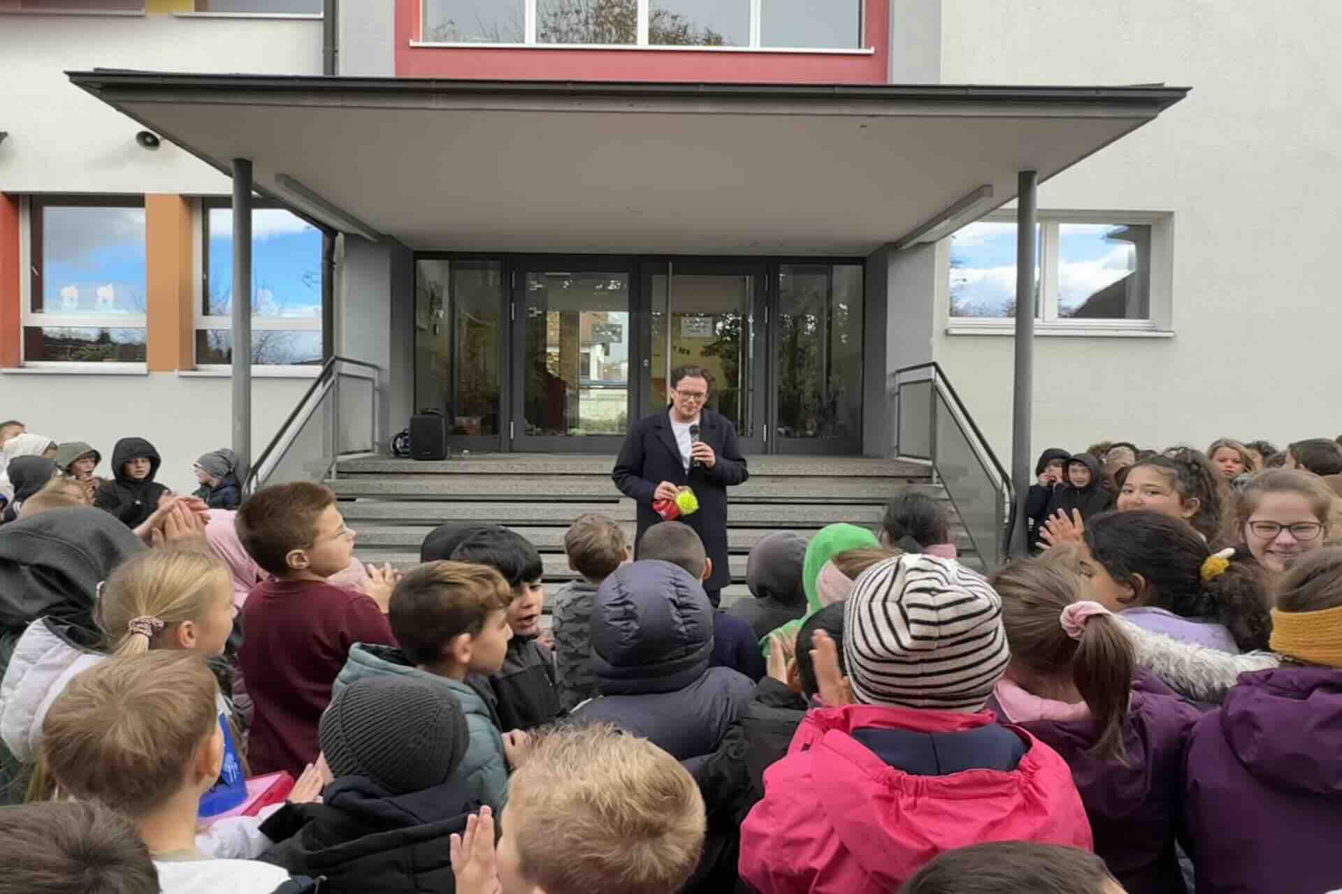 Zu Fuß zur Schule GSUL 2025