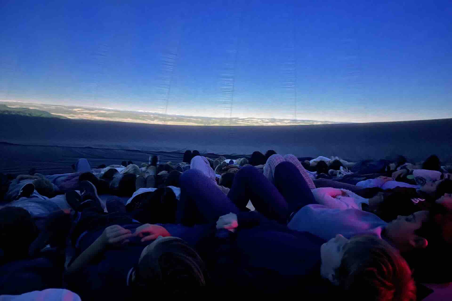 Mobiles Planetarium GSUL