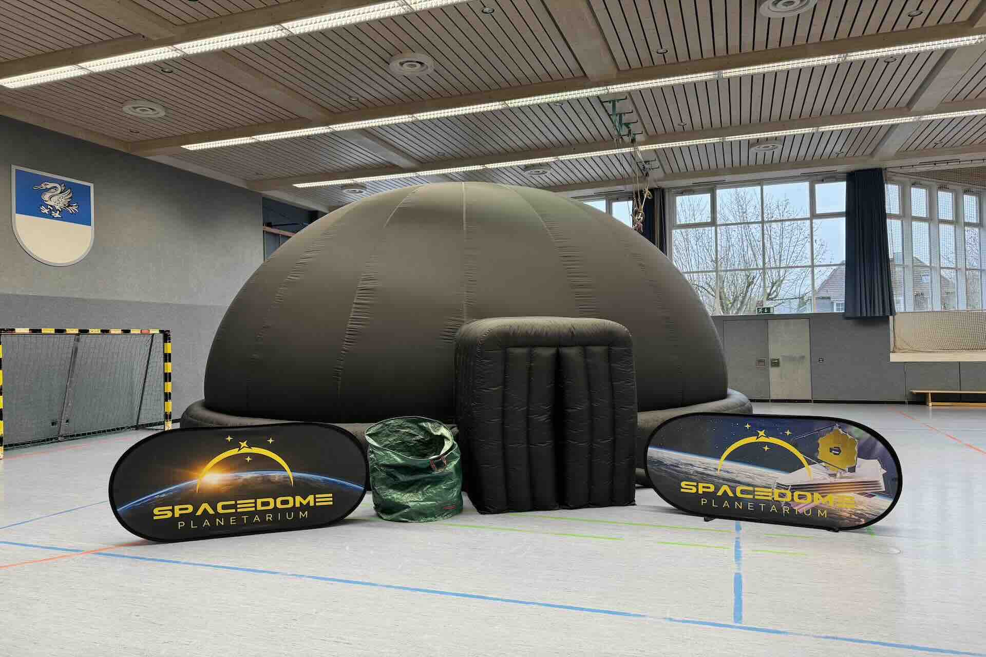 Mobiles Planetarium GSUL